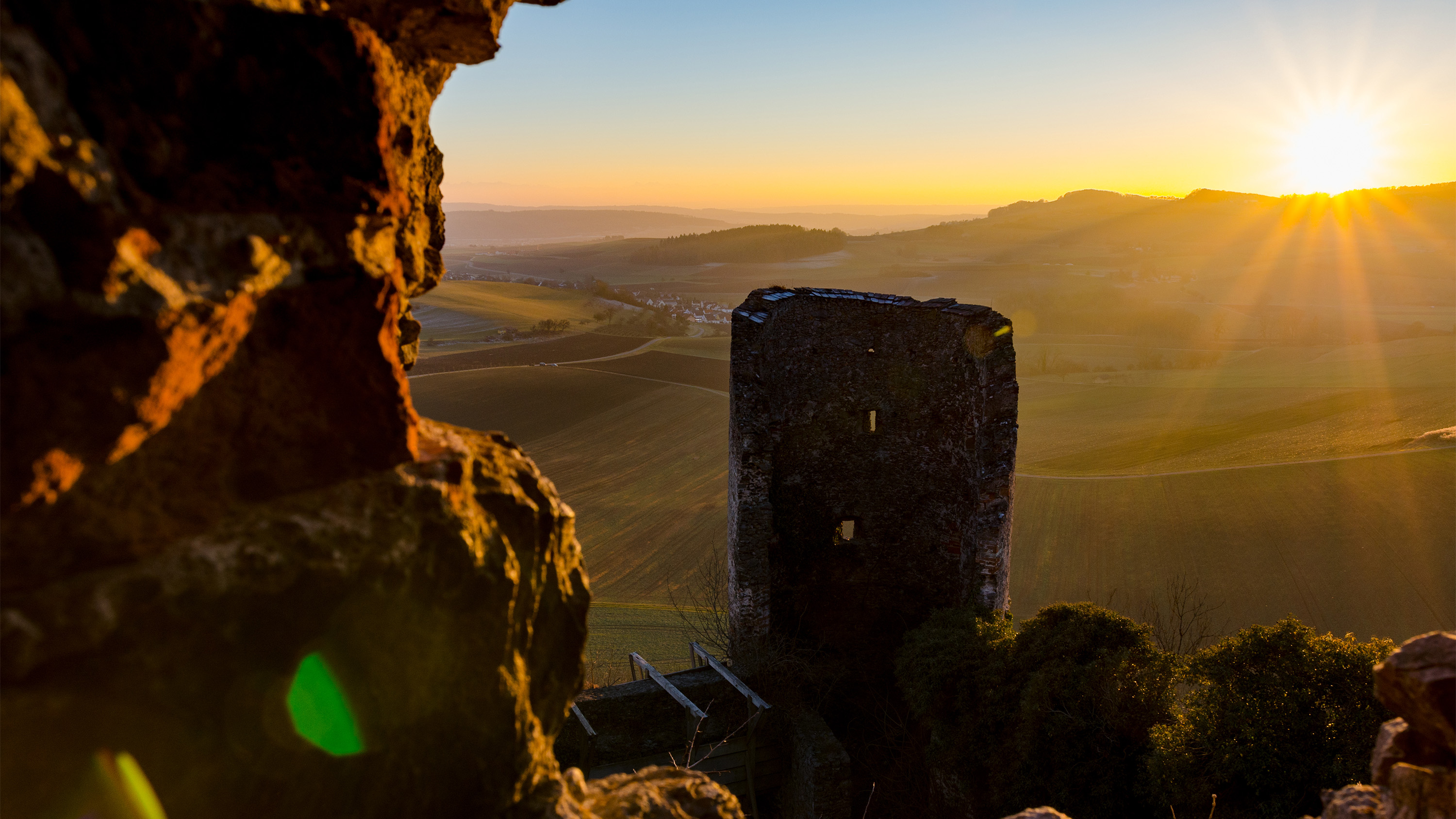 Burg in der Abendsonne