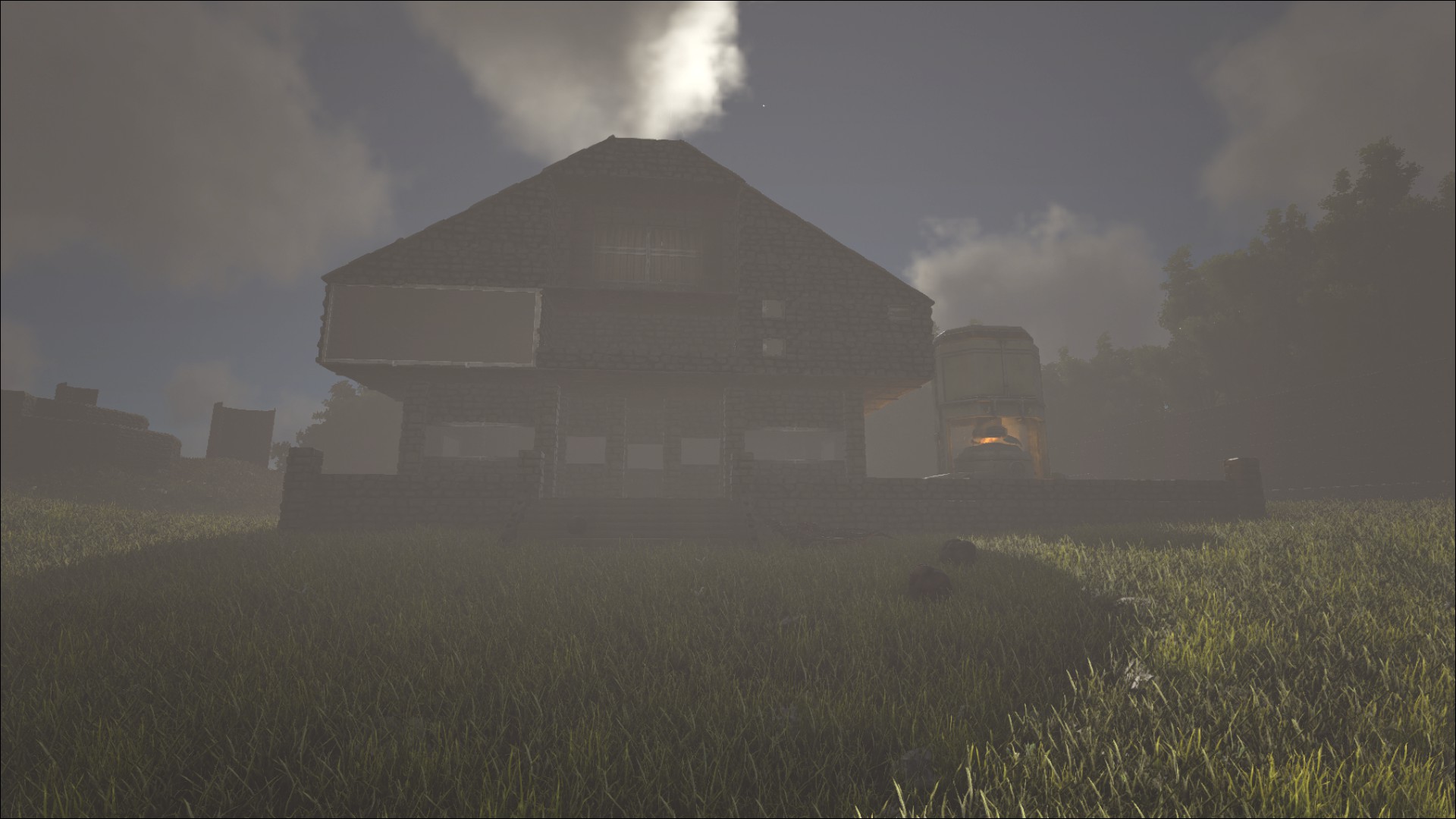 Haupthaus mit Industrial Forge im Nebel