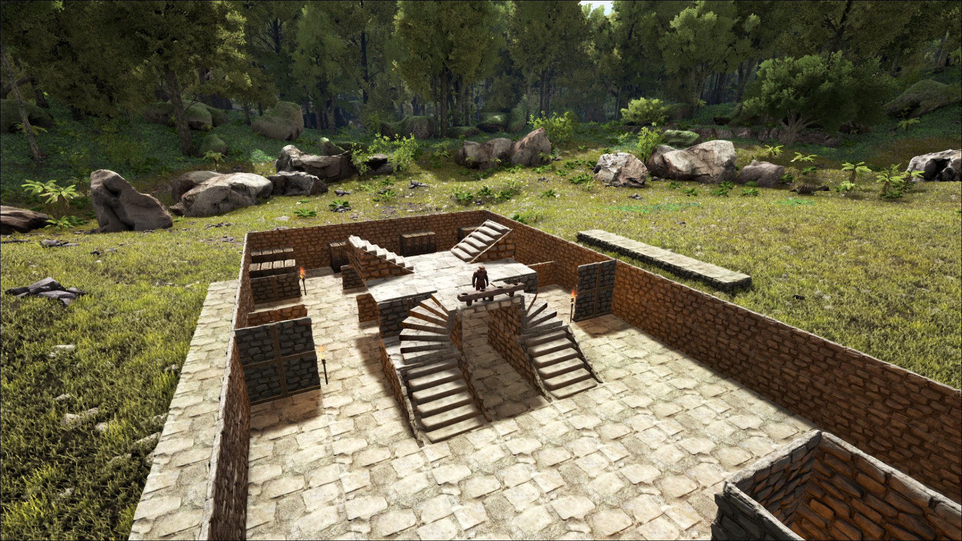 Treppe mit Lager im Hintergrund